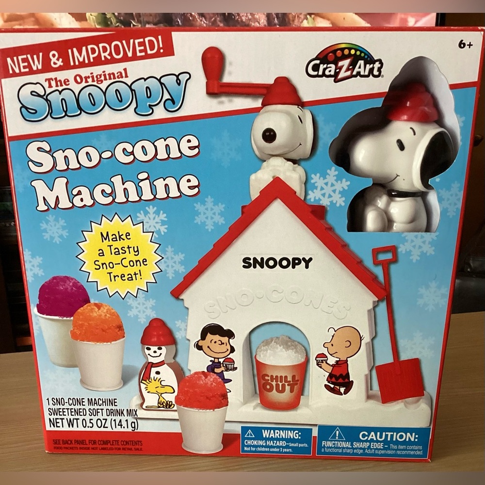The Original Snoopy Sno-Cone Machine, BRAND NEW